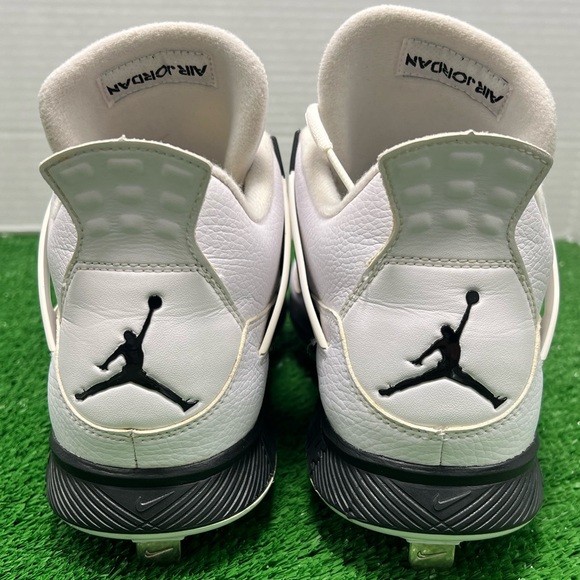 RARE! Size 11 - Jordan 4 Retro Metal Baseball Cleats - 807710-110 - Picture 4 of 15